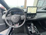 Toyota Corolla Cross 2.0 Hybrid FWD GR SPORT VIP - náhled 16
