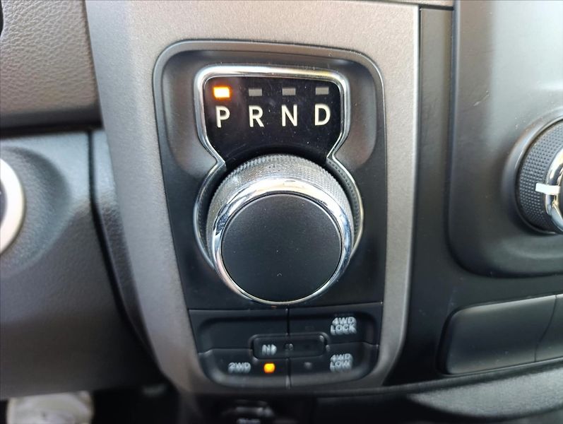 Dodge RAM 1500 3,6 i 4x4 Automat 6míst Tažné - fotka 20 z 35