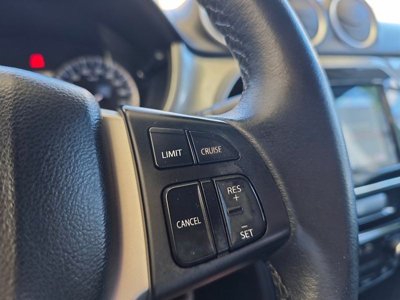 Suzuki Vitara (2016) 1.6 VVT Digiklima Kamera - fotka 23 z 40