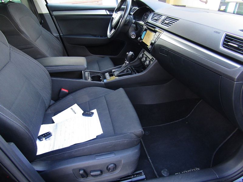Škoda Superb (2016) 2.0 TDI 140 kW DSG  1.MAJITEL - fotka 28 z 45