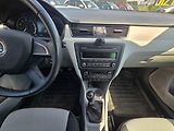 Škoda Rapid (2013) 1.2 TSi 63KW aut.klima - náhled 15