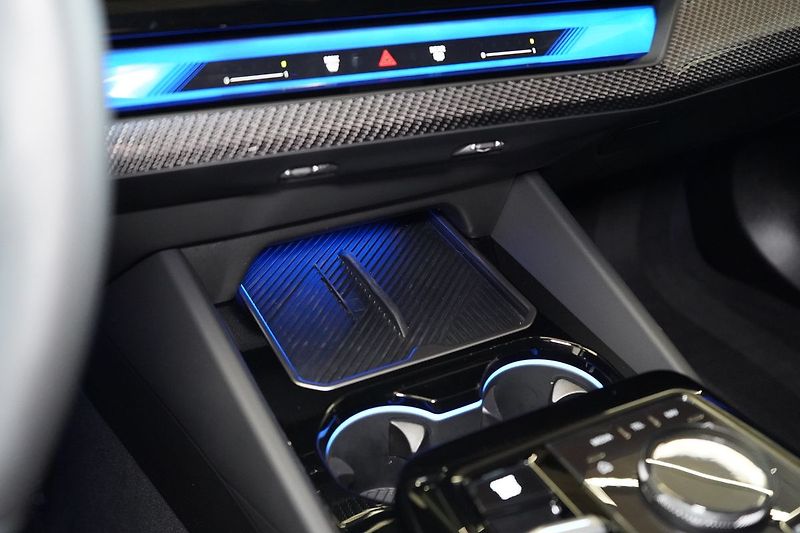 BMW Řada 5 540d xDrive Touring, Nezávislé - fotka 35 z 44