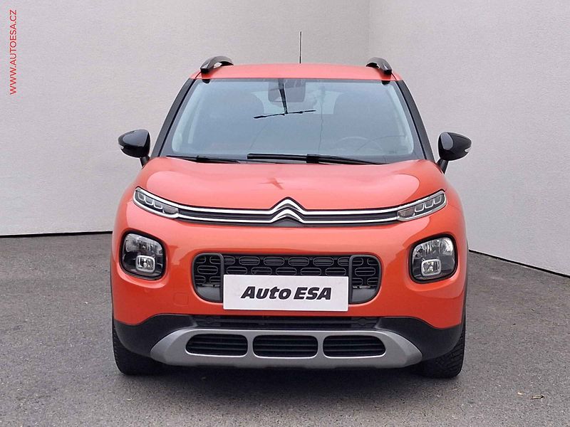 Citroën C3 Aircross (2018) 1.2 PT, 1.maj,ČR, AC, tempo - fotka 2 z 18