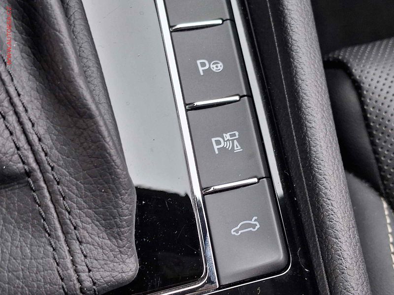 Škoda Superb (2022) 2.0TSi 4x4, 1.maj,ČR, L&K - fotka 16 z 24