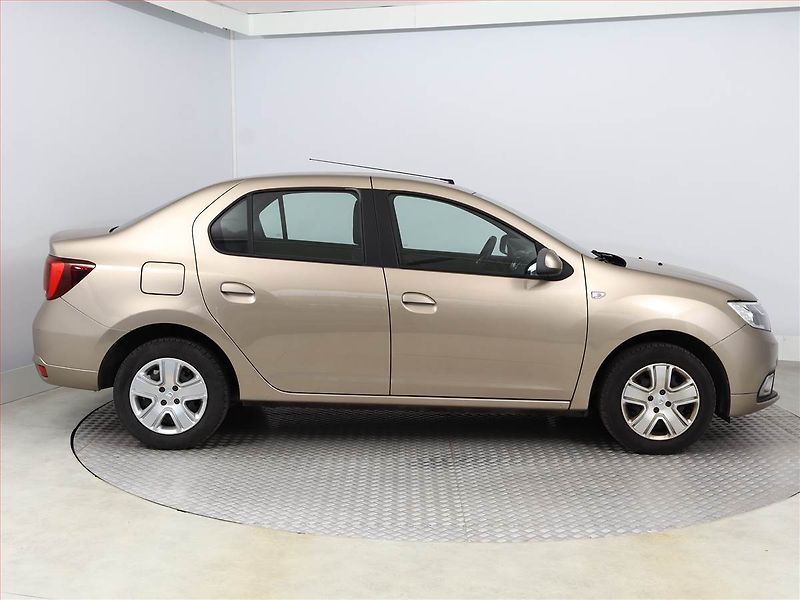 Dacia Logan (2019) 1.0 SCe, ČR,1.maj - fotka 6 z 12