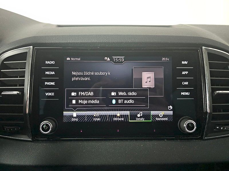 Škoda Karoq (2025) 1.5TSi 110kW DSG TOP SELECTION - fotka 15 z 31