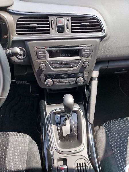 Renault Kadjar Intense 1.5dCi 110 AT6 - fotka 16 z 19