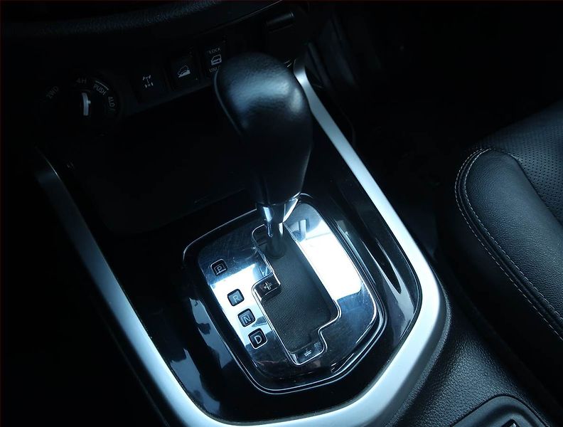 Nissan Navara (2019) 2.3 dCi - fotka 13 z 25