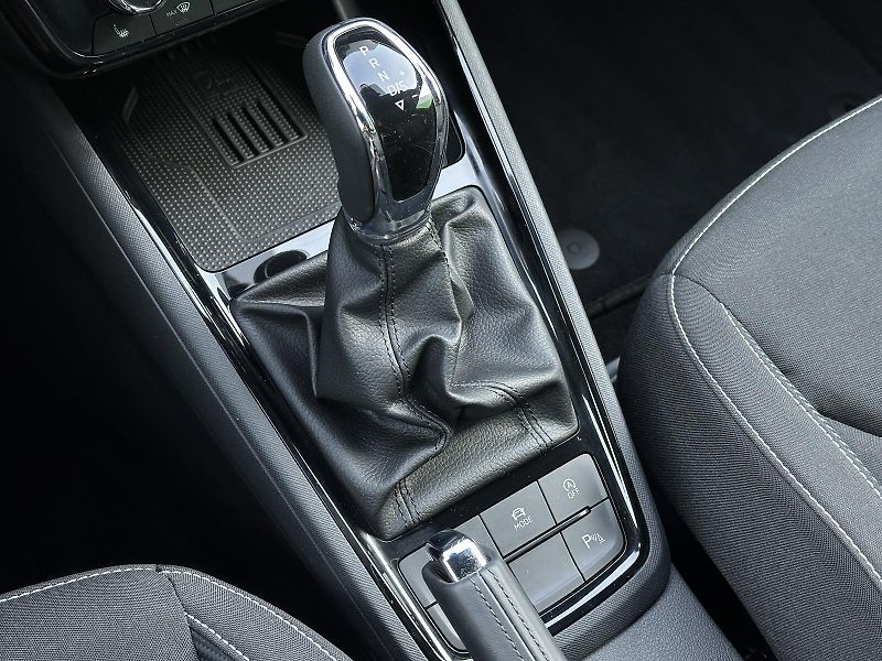 Škoda Scala 1.0TSi DSG 116PS Monte Carlo M - fotka 35 z 43