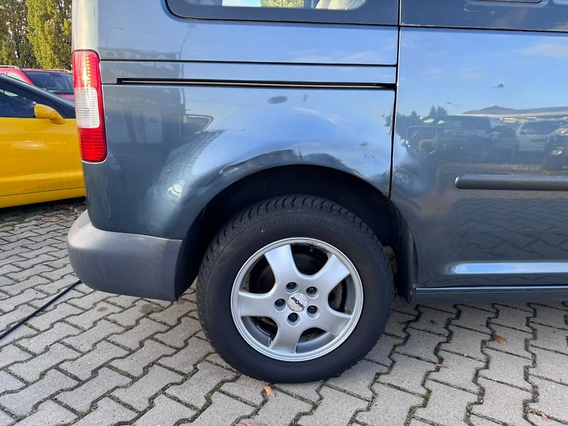 Volkswagen Caddy (2005) 2,0SDI 51KW 7 MÍST 2X ŠOUPAČKY - fotka 16 z 50