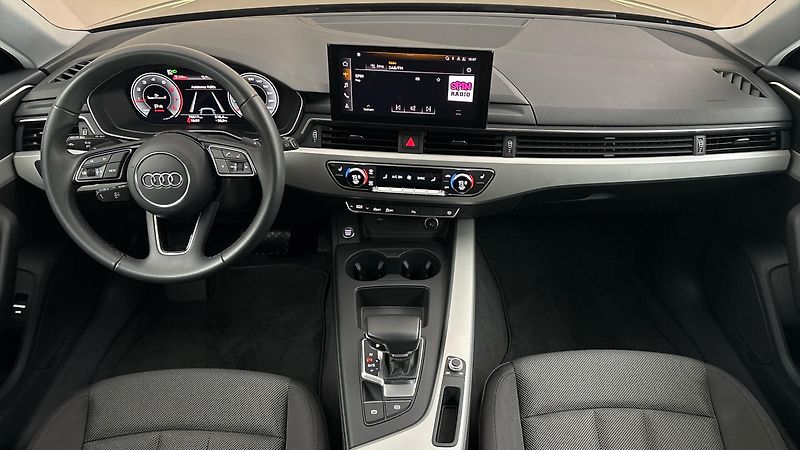 Audi A4 2.0 35TFSI S Tronic Avant - fotka 8 z 26