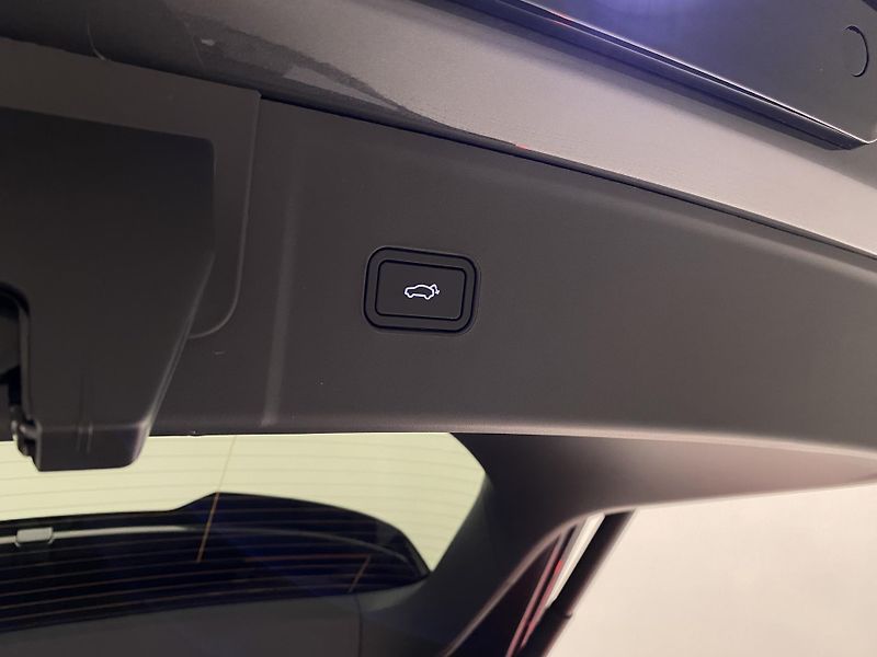 Lynk & Co 08 (2026) MORE PHEV - fotka 23 z 104