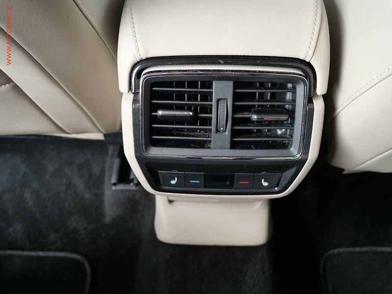 Škoda Kodiaq (2017) 2.0 TDi 4x4, 7míst, ČR - fotka 18 z 33