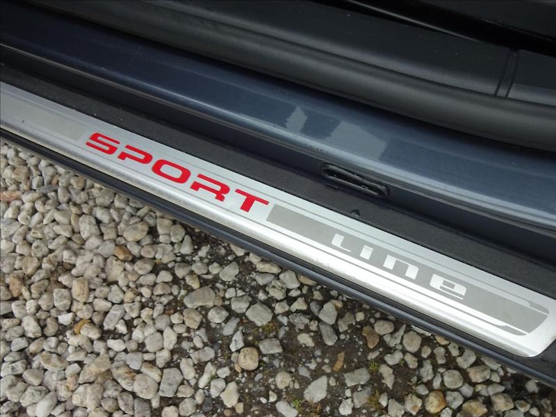 Škoda Octavia 1.8 TSI SPORT   GO MOTORU - fotka 41 z 57