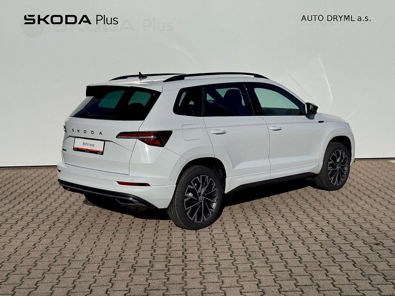 Škoda Karoq (2026) Sportline 1.5 TSI 110 kW DSG - fotka 2 z 32