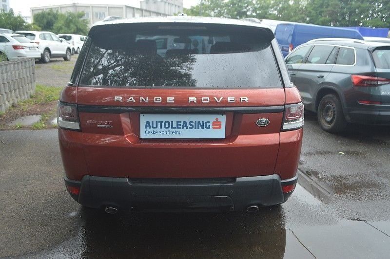 Land Rover Range Rover Sport - fotka 11 z 27