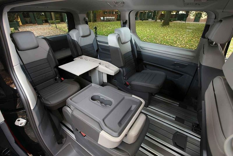 Volkswagen Multivan T7 jsme mohli otestovat na německých silnicích