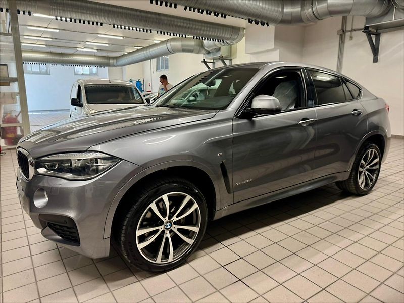 BMW X6 3,0 d X-Drive M-Sport DPH - fotka 19 z 36