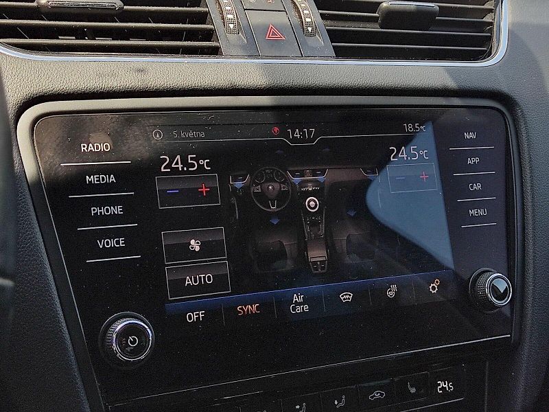 Škoda Octavia (2018) Style Extra 2,0 Tdi 110 Kw DSG - fotka 14 z 36