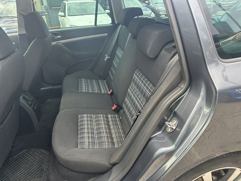 Škoda Octavia Style 2.0 TDi 103kW serviska - fotka 15 z 22