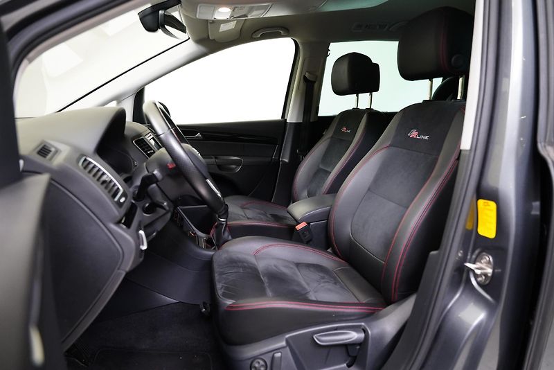 Seat Alhambra - fotka 11 z 31