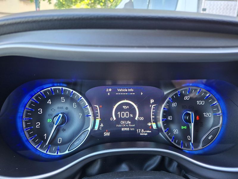 Chrysler Pacifica (2022) 3,6L V6, 7míst, kůže, servis - fotka 25 z 46