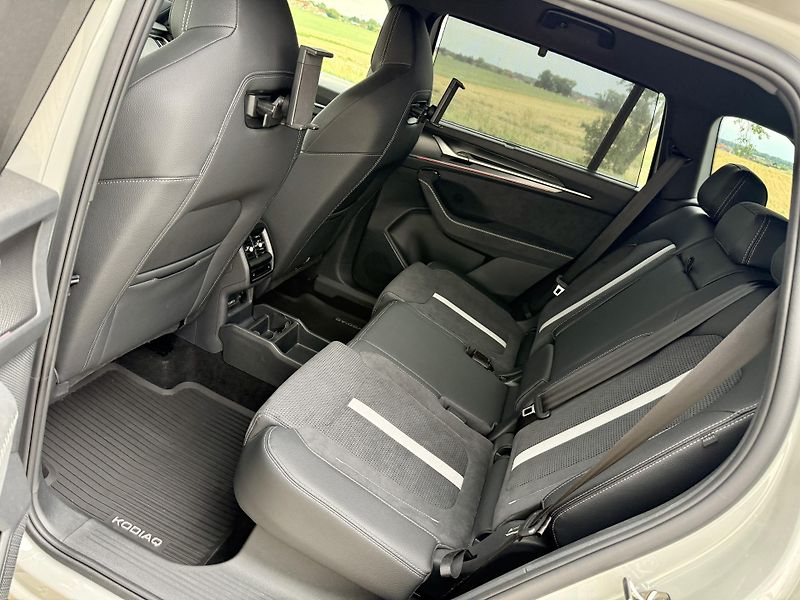 Škoda Kodiaq (2024) SPORTLINE 2.0 TDI DSG - fotka 14 z 16