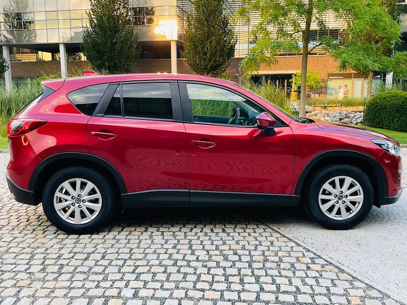 Mazda CX-5 2.0i 1.MAJITEL SERVISKA TAŽNÉ - fotka 10 z 42