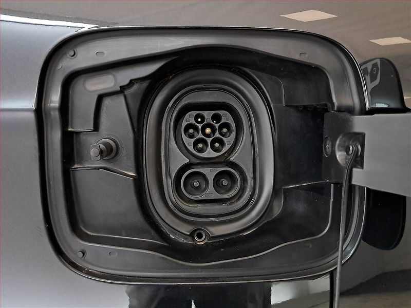 Škoda Enyaq (2023) Sportline iV 80 (82 kWh) - fotka 30 z 31