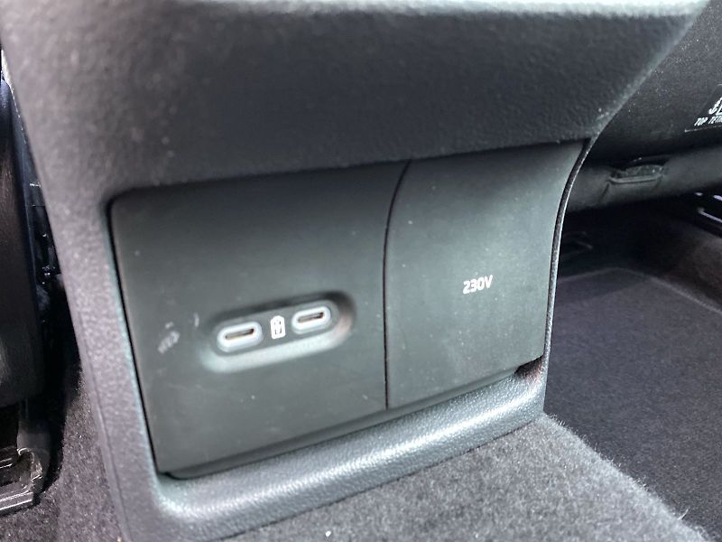 Škoda Octavia (2022) Combi 1.5 TSI Style+ - fotka 16 z 38