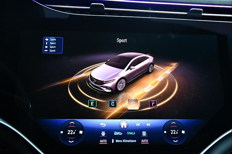 Mercedes-Benz EQS 580 4M AMG HYPERSCREEN 99%SoH - fotka 38 z 46