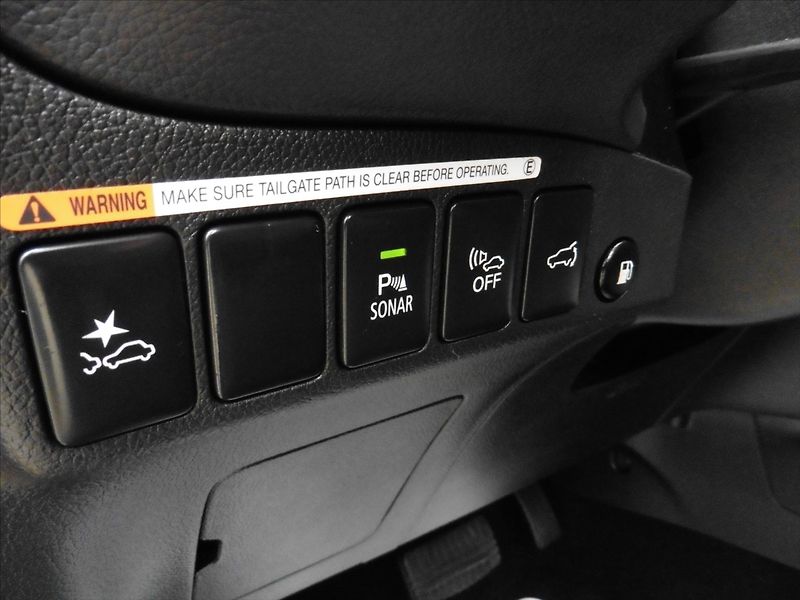 Mitsubishi Outlander 2,4 PHEV Instyle+ 1.maj. - fotka 15 z 19