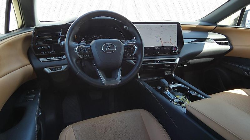 Lexus RX 350h 2.5 HEV 4x4 E-Four e-CVT Execu - fotka 5 z 23