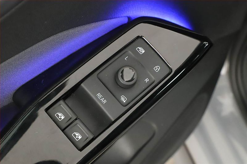 Volkswagen ID.3 (2021) Life Pro Perf. (62 kWh) - fotka 9 z 20