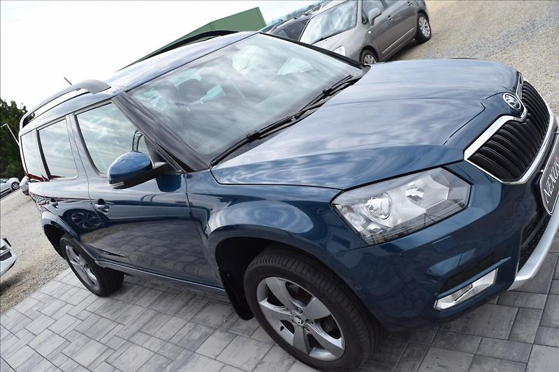 Škoda Yeti 1,4 TSI 92KW DSG XENONY VÝHŘEV - fotka 4 z 51