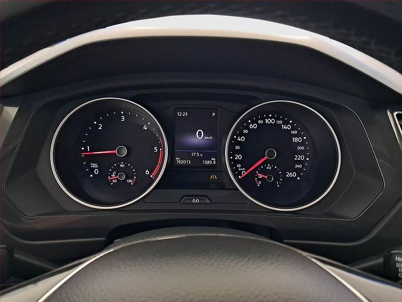 Volkswagen Tiguan (2018) 2.0 TDI, 4X4, Automat - fotka 11 z 19