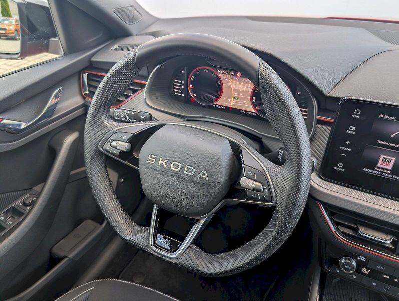Škoda Scala (2025) 1.5 TSI / 110 kW Monte Carlo - fotka 18 z 30