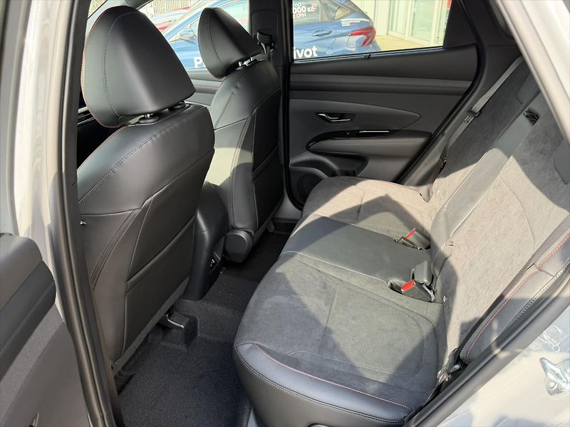 Hyundai Tucson (2026) 1,6 T-GDI 4x2 110 kW 6st. MT - fotka 11 z 12