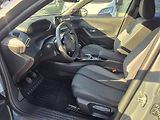 Peugeot 2008 (2025) ALLURE PureTech 100kMAN6 TAŽNÉ - náhled 8