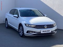 Volkswagen Passat (2020) 2.0TDi, ČR, DSG, LED - fotografie inzerátu