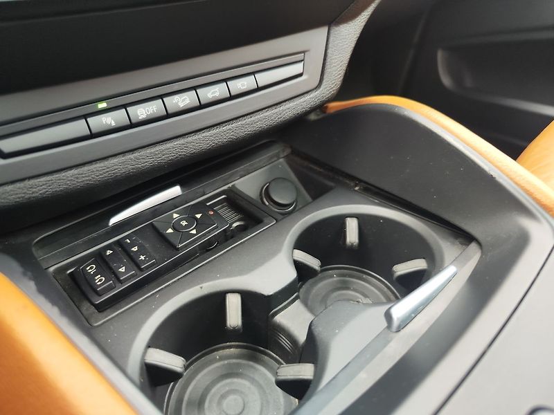 BMW X6 3.0 xDrive40d/225kW M Sport AT - fotka 25 z 35