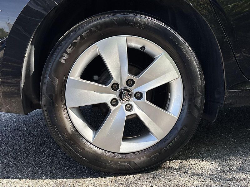 Škoda Scala (2022) 1.5 TSI Style - fotka 27 z 30