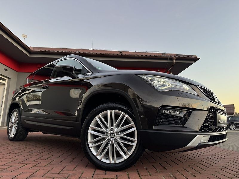 Seat Ateca (2018) 1.4TSi LED Navi Kamera ACC - fotka 50 z 50