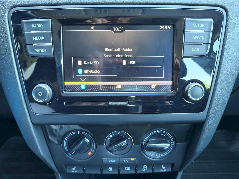 Škoda Rapid (2018) Spaceback Ambition Plus DSG 1, - fotka 20 z 29