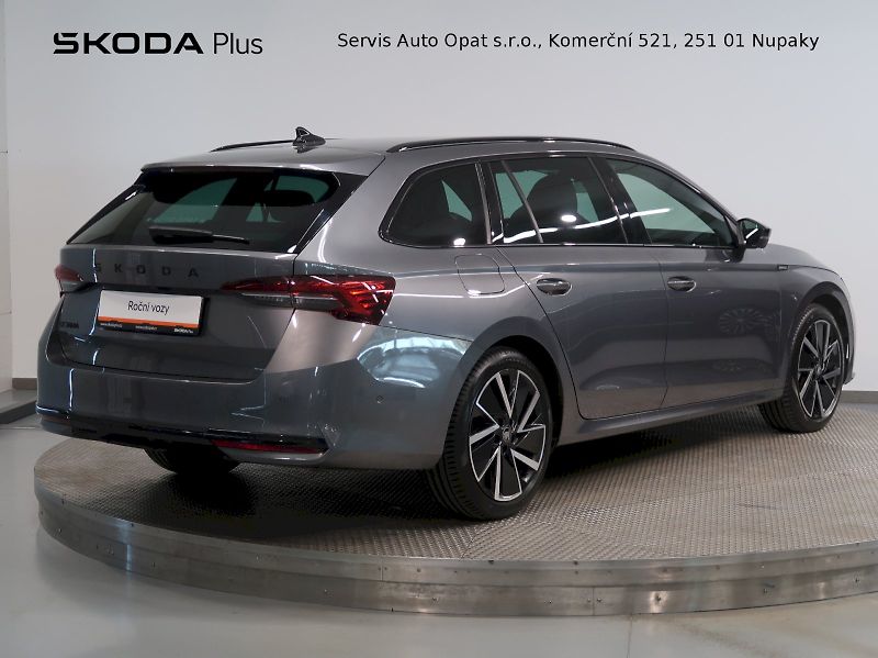 Škoda Octavia (2025) SPORTLINE 2.0TDI 110KW DSG - fotka 2 z 45