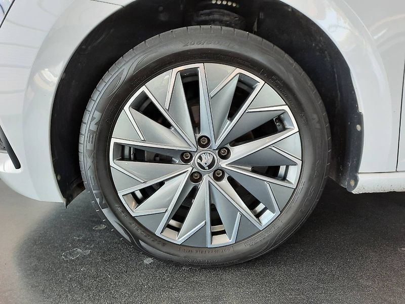 Škoda Scala (2022) Ambition 1.0 TSI (81kW/110k) - fotka 22 z 23