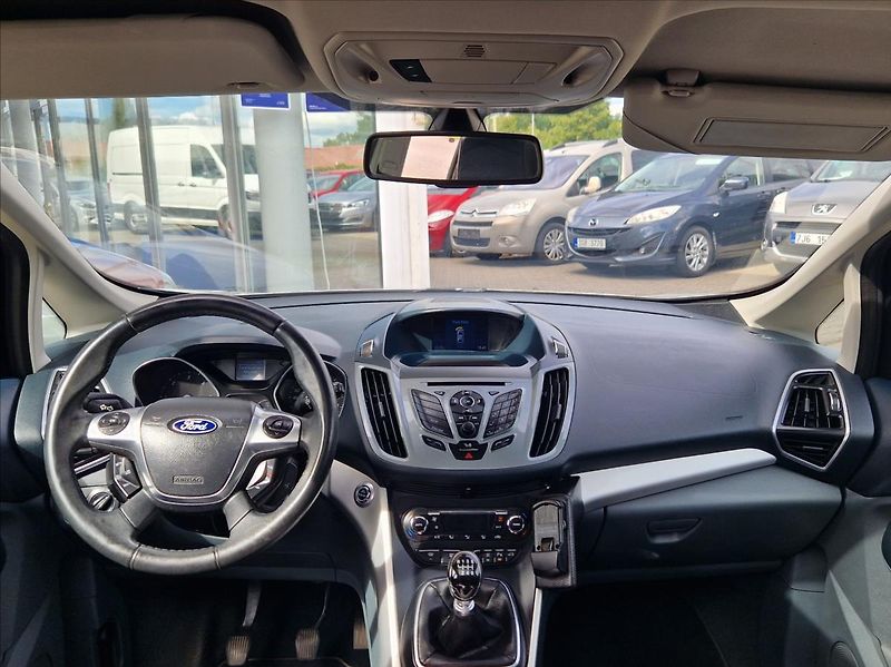 Ford Grand C-MAX 1,6 TDCi 7MÍST AUTOAC SENZORY - fotka 25 z 41