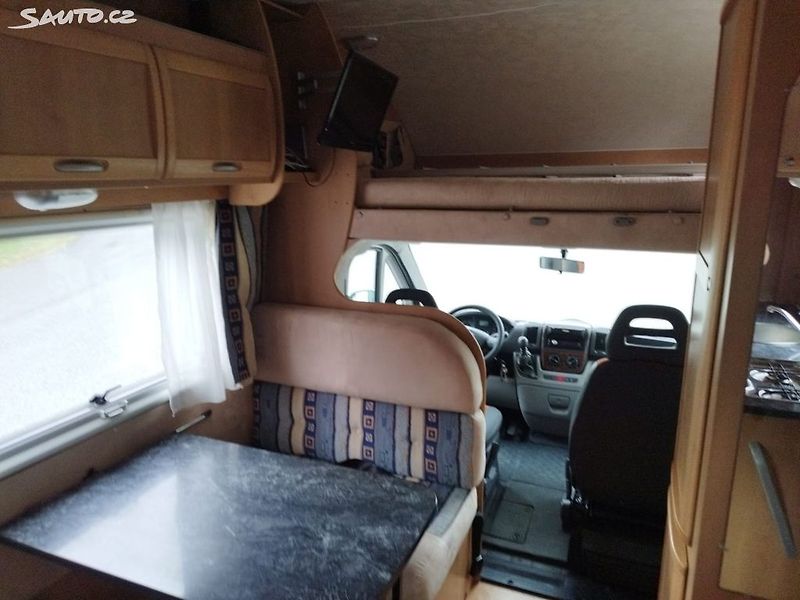 Fiat Ducato PALMO-MOBIL 2.2JTD GARÁ - fotka 10 z 20