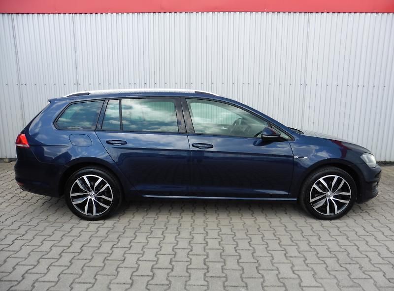 Volkswagen Golf Variant 1.4 TSi Highline Navi - fotka 5 z 14