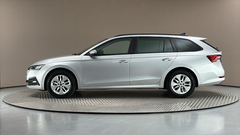 Škoda Octavia 2.0 TDI Ambition Combi - fotka 4 z 24